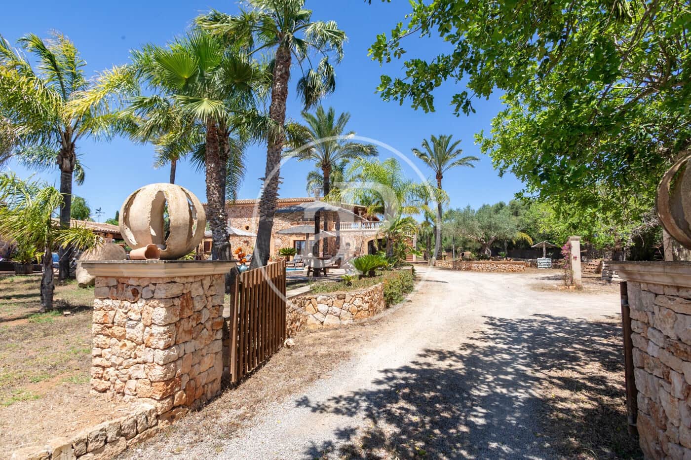 5 chambre Finca/Maison de Campagne à vendre à Santanyi avec piscine - 2 900 000 € (Ref: 9959805)