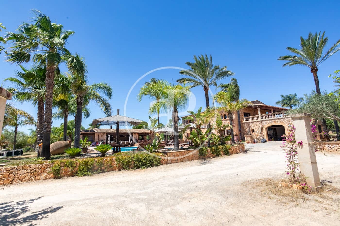 5 chambre Finca/Maison de Campagne à vendre à Santanyi avec piscine - 2 900 000 € (Ref: 9959805)