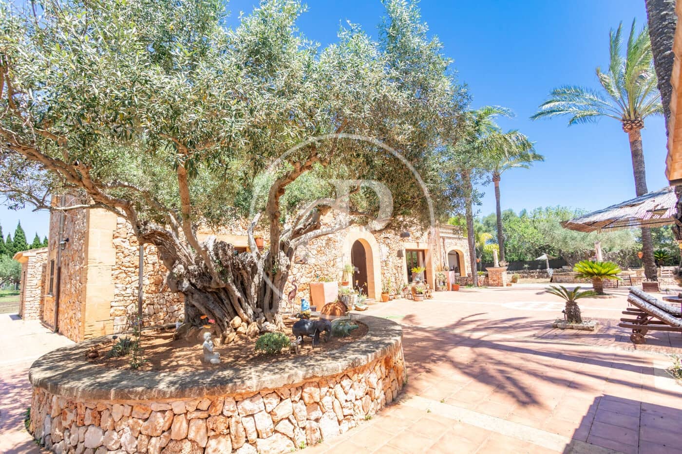 5 chambre Finca/Maison de Campagne à vendre à Santanyi avec piscine - 2 900 000 € (Ref: 9959805)