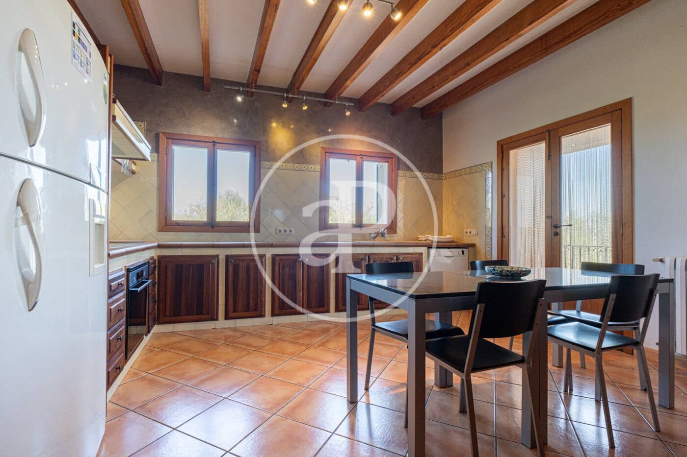 4 Zimmer Villa zu vermieten in Santa Maria del Cami mit Pool - 3.500 € (Ref: 9977337)