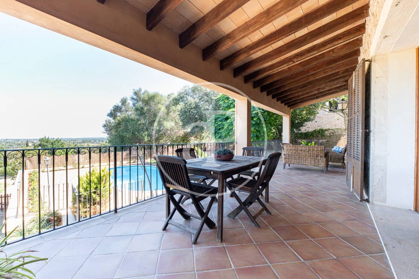 4 Zimmer Villa zu vermieten in Santa Maria del Cami mit Pool - 3.500 € (Ref: 9977337)