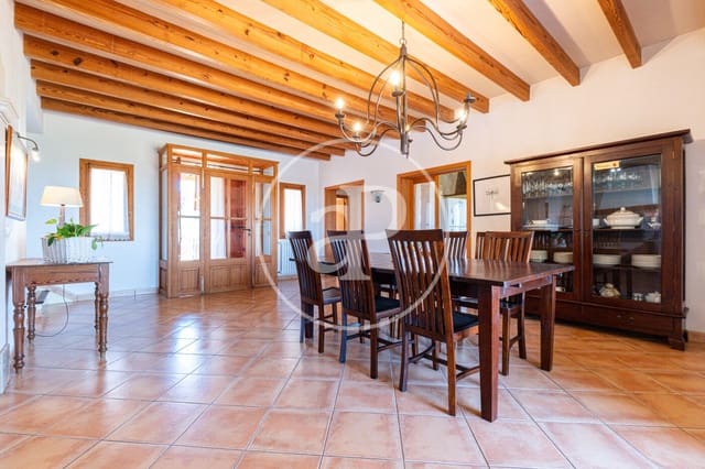 4 Zimmer Villa zu vermieten in Santa María del Camí mit Pool - 3.500 € (Ref: 9977337)