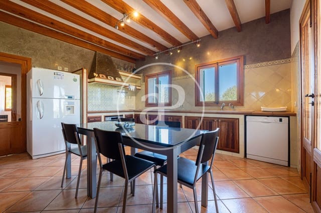 4 Zimmer Villa zu vermieten in Santa María del Camí mit Pool - 3.500 € (Ref: 9977337)