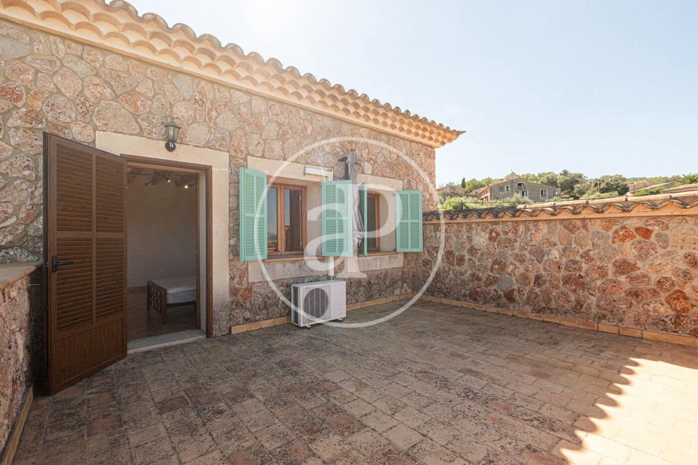 4 Zimmer Villa zu vermieten in Santa Maria del Cami mit Pool - 3.500 € (Ref: 9977337)