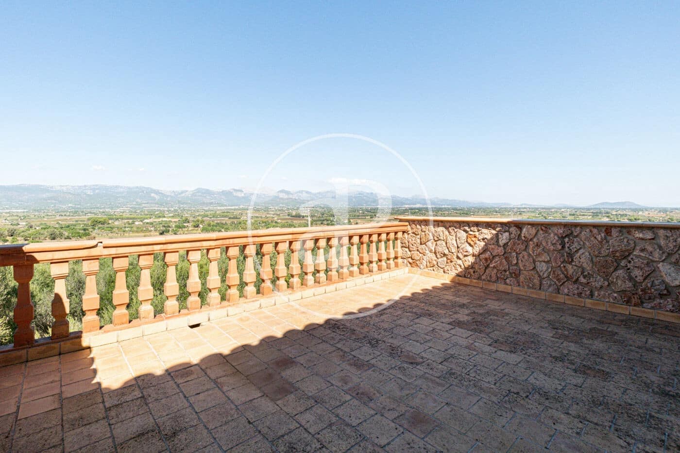 4 Zimmer Villa zu vermieten in Santa Maria del Cami mit Pool - 3.500 € (Ref: 9977337)