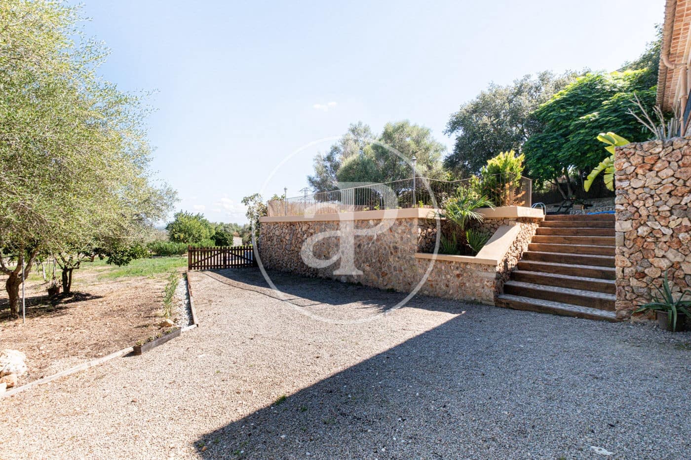 4 Zimmer Villa zu vermieten in Santa Maria del Cami mit Pool - 3.500 € (Ref: 9977337)