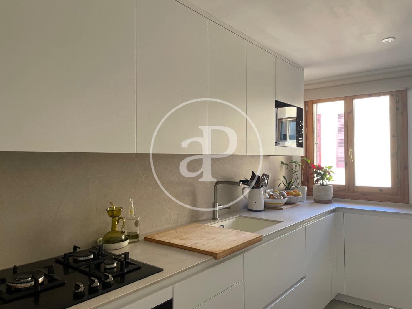 3 sypialnia Apartament do wynajęcia w Palma de Mallorca z garażem - 2 000 € (Ref: 9977338)
