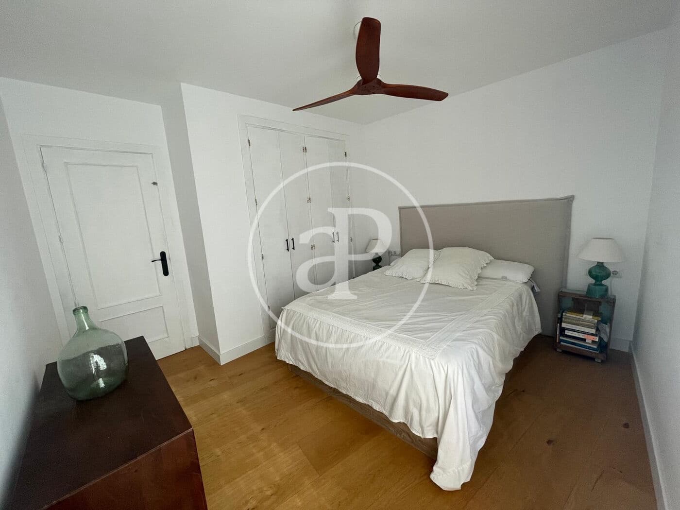 3 sypialnia Apartament do wynajęcia w Palma de Mallorca z garażem - 2 000 € (Ref: 9977338)