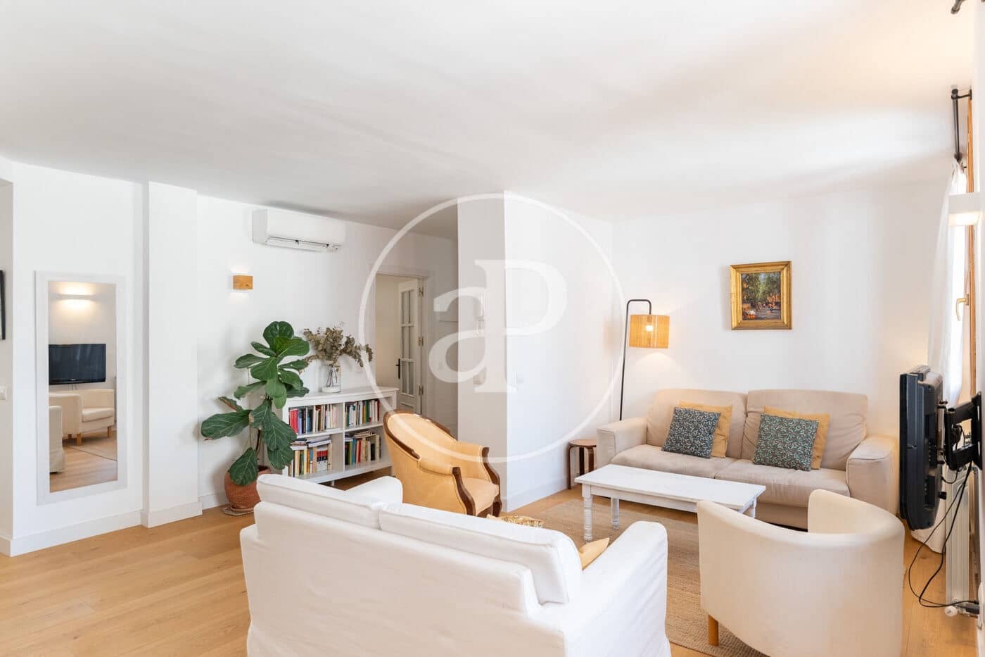 Appartement de 3 chambres à louer à Palma de Mallorca avec garage - 2 000 € (Ref: 9977338)
