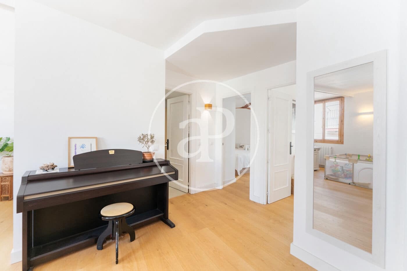 Appartement de 3 chambres à louer à Palma de Mallorca avec garage - 2 000 € (Ref: 9977338)