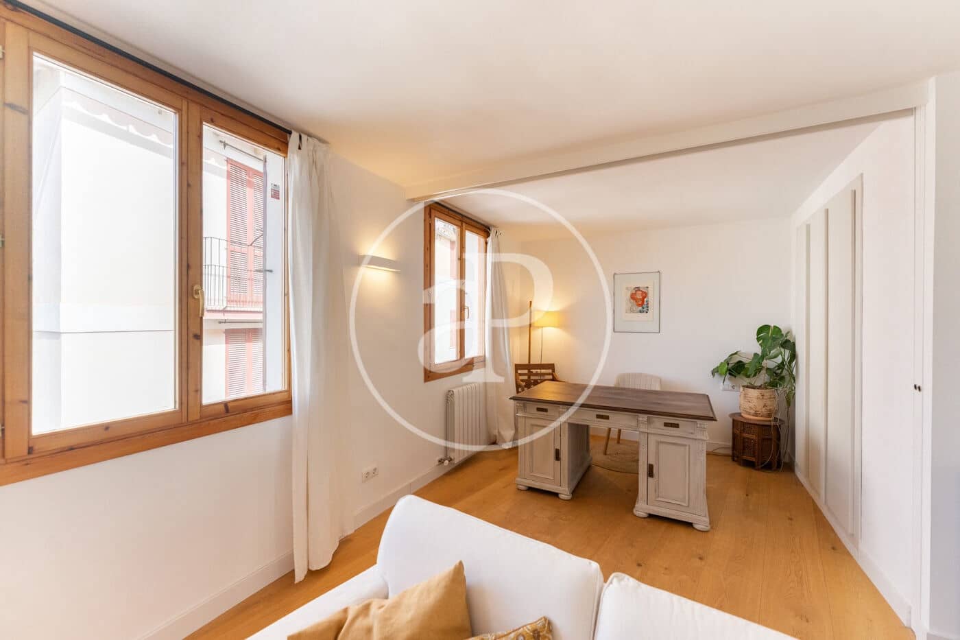 Appartement de 3 chambres à louer à Palma de Mallorca avec garage - 2 000 € (Ref: 9977338)