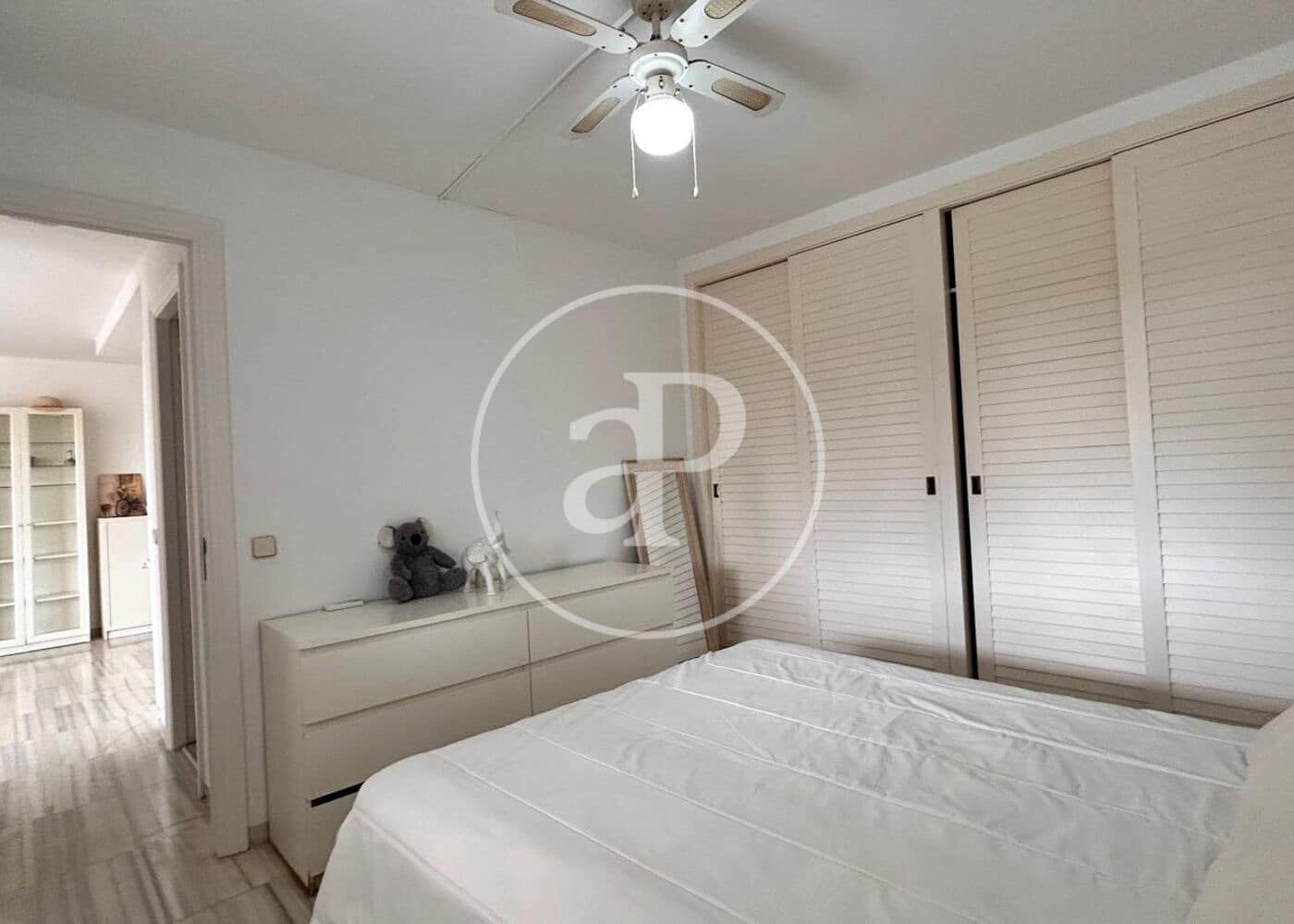 2 slaapkamer Penthouse te huur in Santa Ponsa met zwembad garage - € 2.300 (Ref: 9977339)