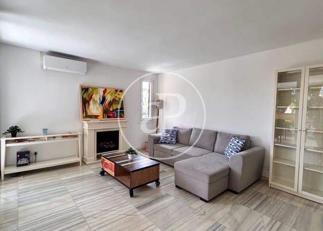 2 slaapkamer Penthouse te huur in Santa Ponsa, Calvià met zwembad garage - € 2.300 (Ref: 9977339)
