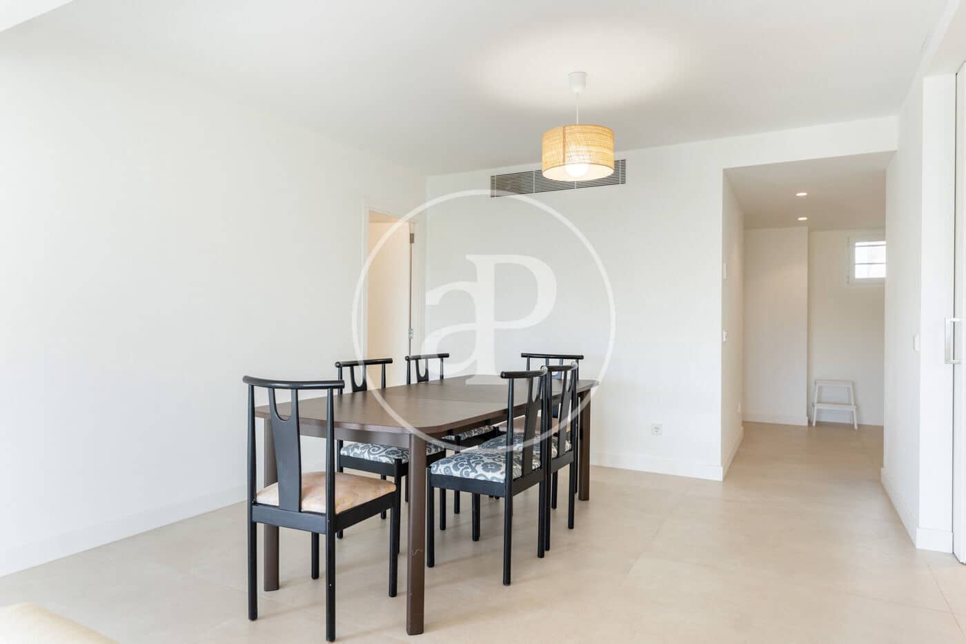 3 soveværelse Lejlighed til leje i Pollensa / Pollenca med garage - € 4.200 (Ref: 9978907)