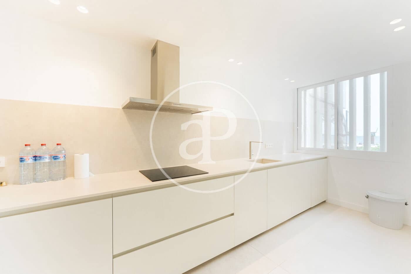 3 soveværelse Lejlighed til leje i Pollensa / Pollenca med garage - € 4.200 (Ref: 9978907)
