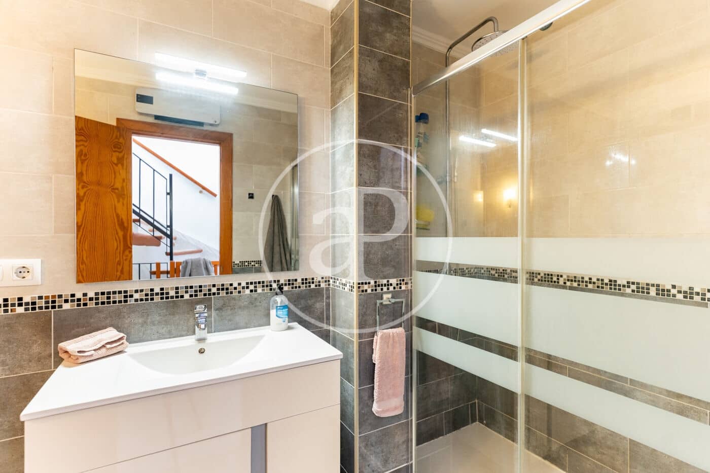 Chalet de 3 habitaciones en Calvià en venta - 649.900 € (Ref: 9986892)