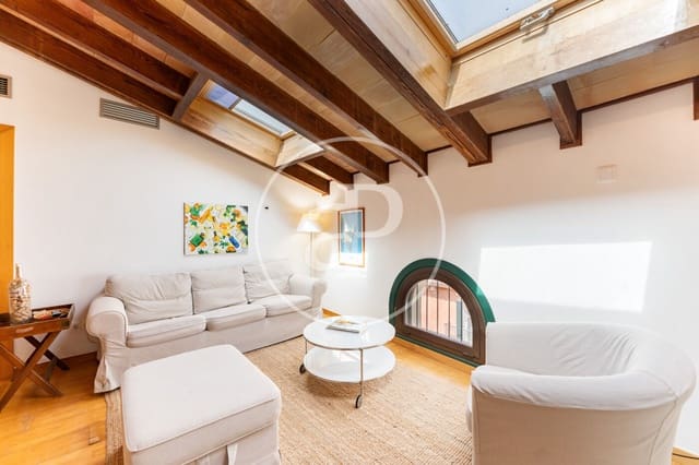1 bedroom Apartment for sale in Cort, Palma de Mallorca - € 535,000 (Ref: 9990746)