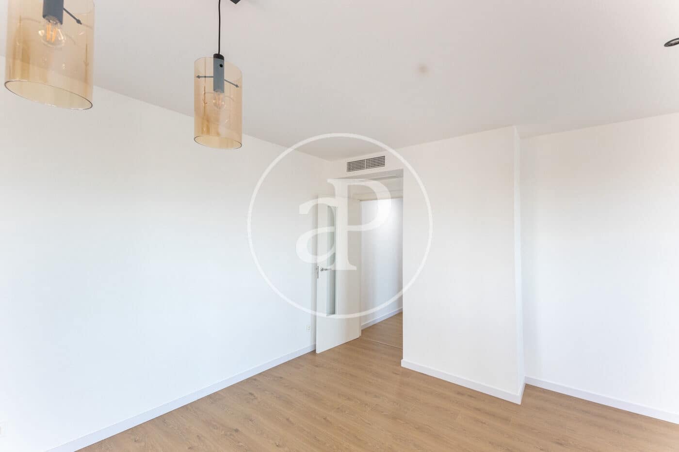 2 quarto Apartamento para arrendar em Palma de Mallorca com piscina garagem - 1 700 € (Ref: 9994275)