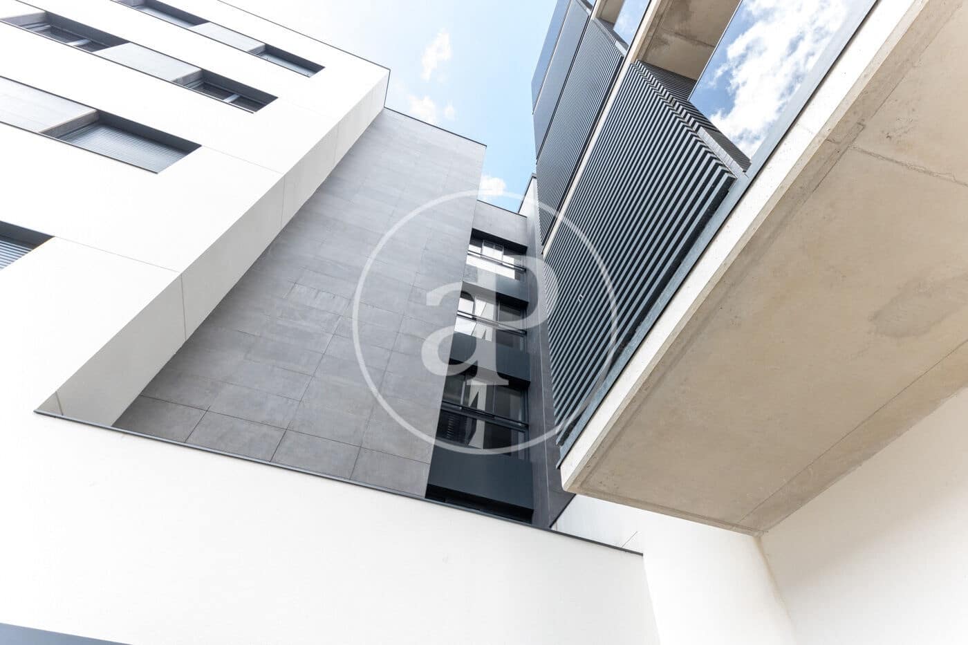 2 quarto Apartamento para arrendar em Palma de Mallorca com piscina garagem - 1 700 € (Ref: 9994275)