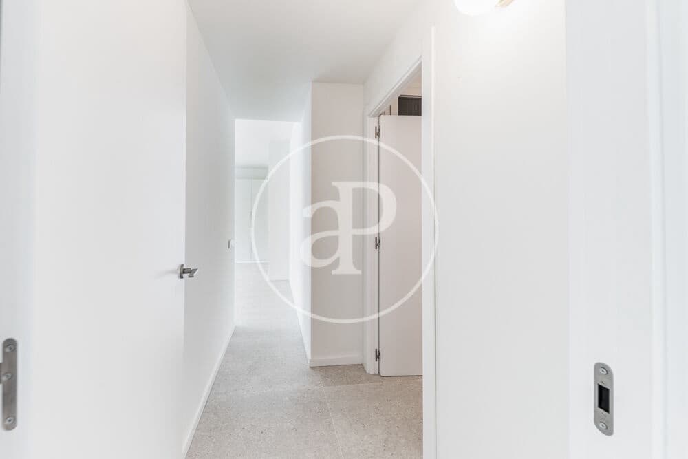 Appartement de 2 chambres à louer à Palma de Mallorca - 2 100 € (Ref: 9998831)