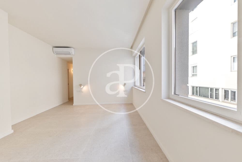 Appartement de 2 chambres à louer à Palma de Mallorca - 2 100 € (Ref: 9998831)