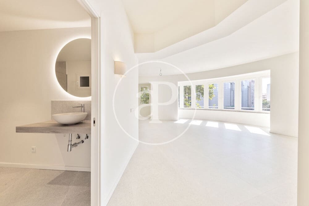 Appartement de 2 chambres à louer à Palma de Mallorca - 2 100 € (Ref: 9998831)