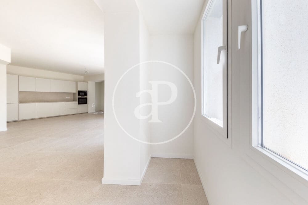 Appartement de 2 chambres à louer à Palma de Mallorca - 2 100 € (Ref: 9998831)