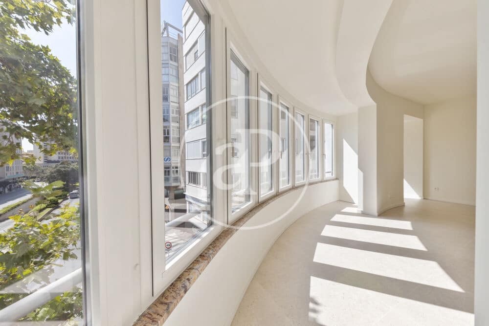 Appartement de 2 chambres à louer à Palma de Mallorca - 2 100 € (Ref: 9998831)