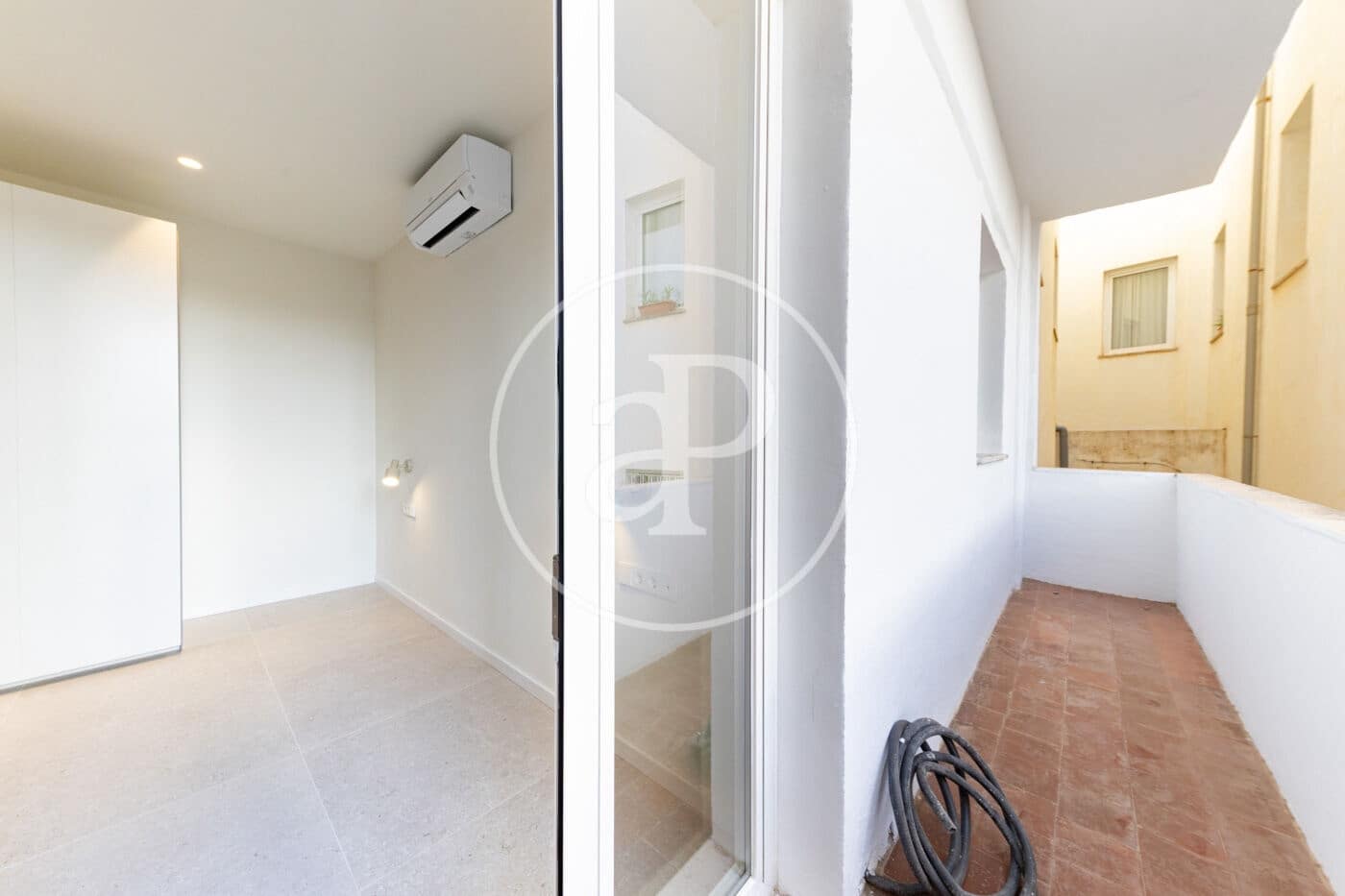 Appartement de 2 chambres à louer à Palma de Mallorca - 2 100 € (Ref: 9998832)
