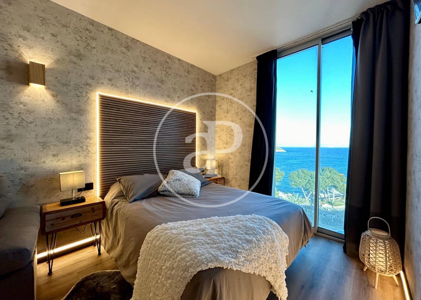 1 quarto Apartamento para arrendar em Magalluf com piscina - 3 500 € (Ref: 9998833)