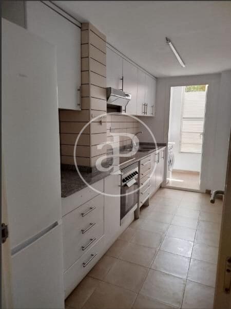 2 quarto Apartamento para arrendar em Valencia cidade - 1 400 € (Ref: 10004283)