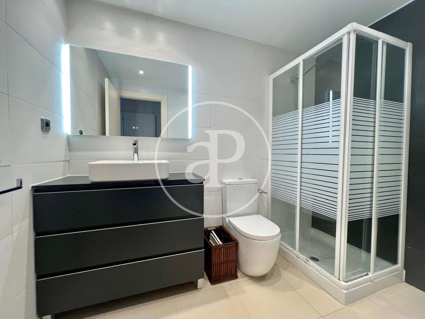 4 Zimmer Villa zu verkaufen in Oropesa  mit Pool - 830.000 € (Ref: 10005716)