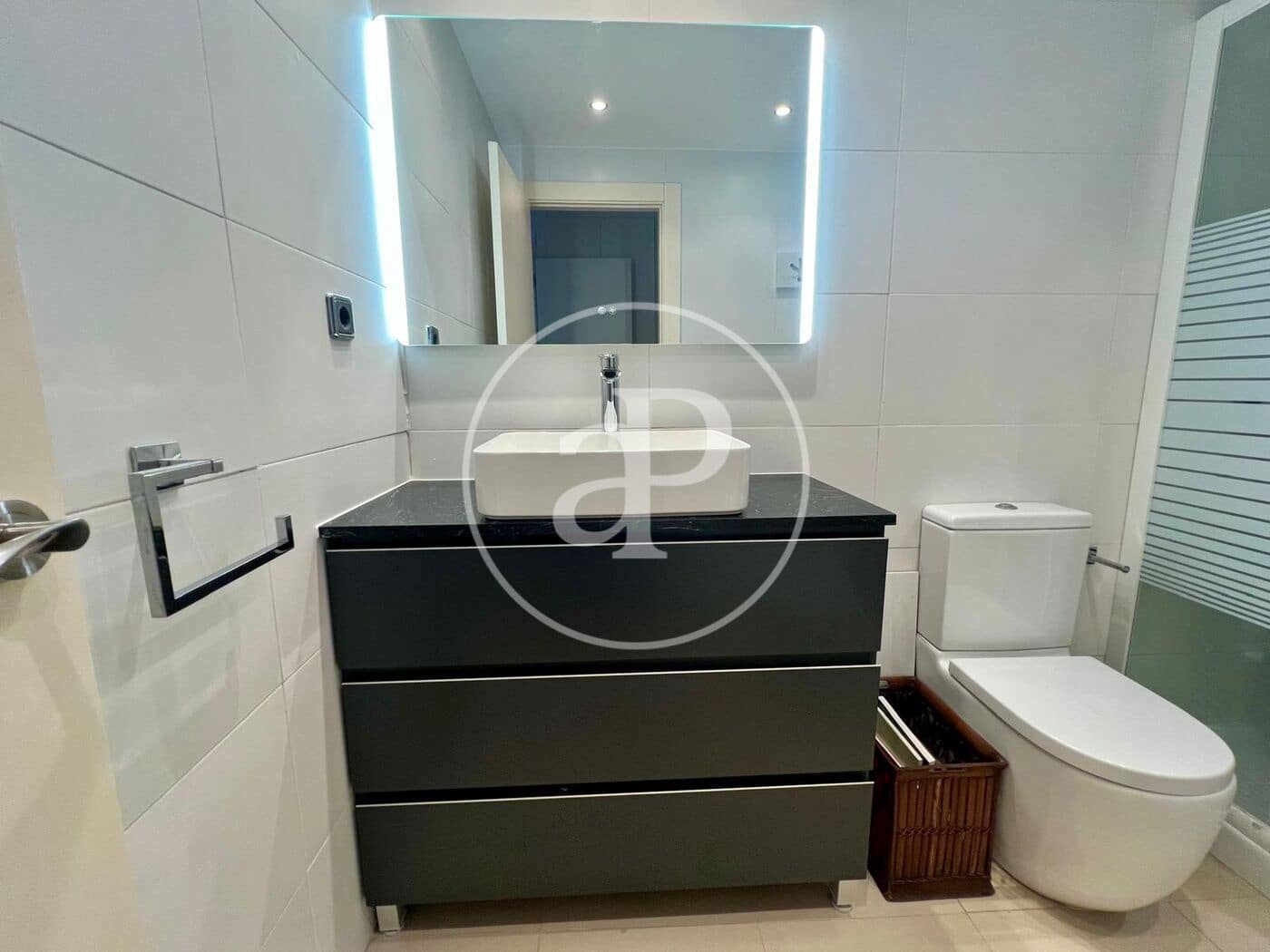 4 Zimmer Villa zu verkaufen in Oropesa  mit Pool - 830.000 € (Ref: 10005716)