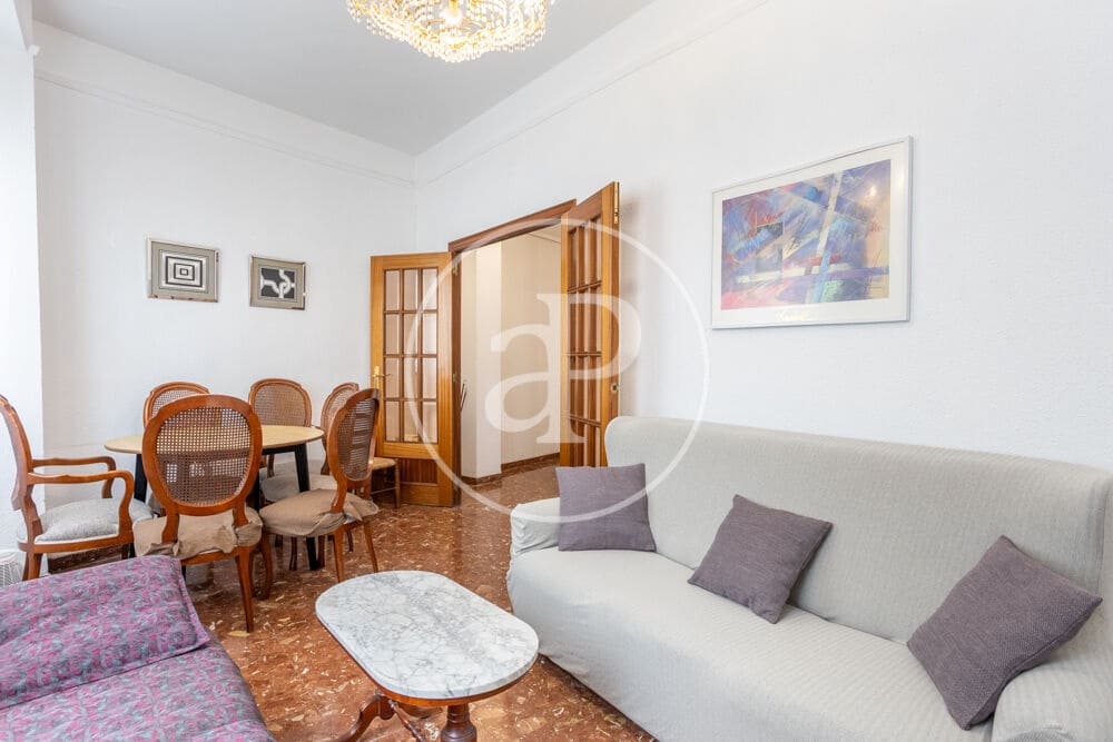 4 Zimmer Apartment zu vermieten in Valencia Stadt - 1.600 € (Ref: 10005717)