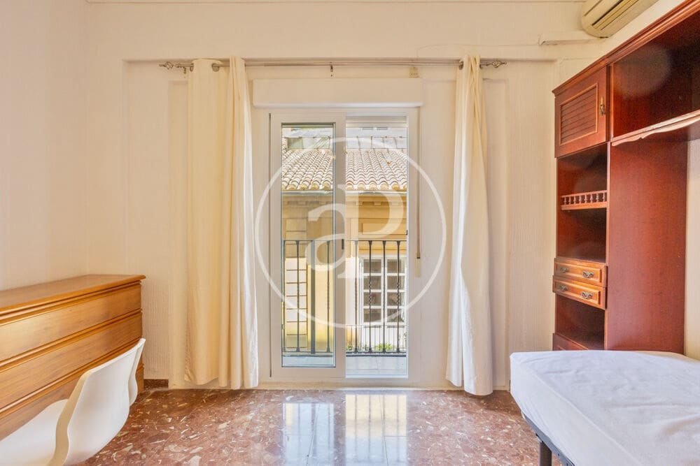 4 Zimmer Apartment zu vermieten in Valencia Stadt - 1.600 € (Ref: 10005717)