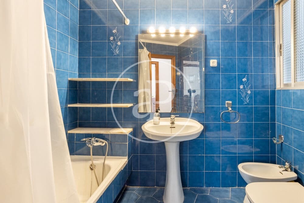 4 Zimmer Apartment zu vermieten in Valencia Stadt - 1.600 € (Ref: 10005717)