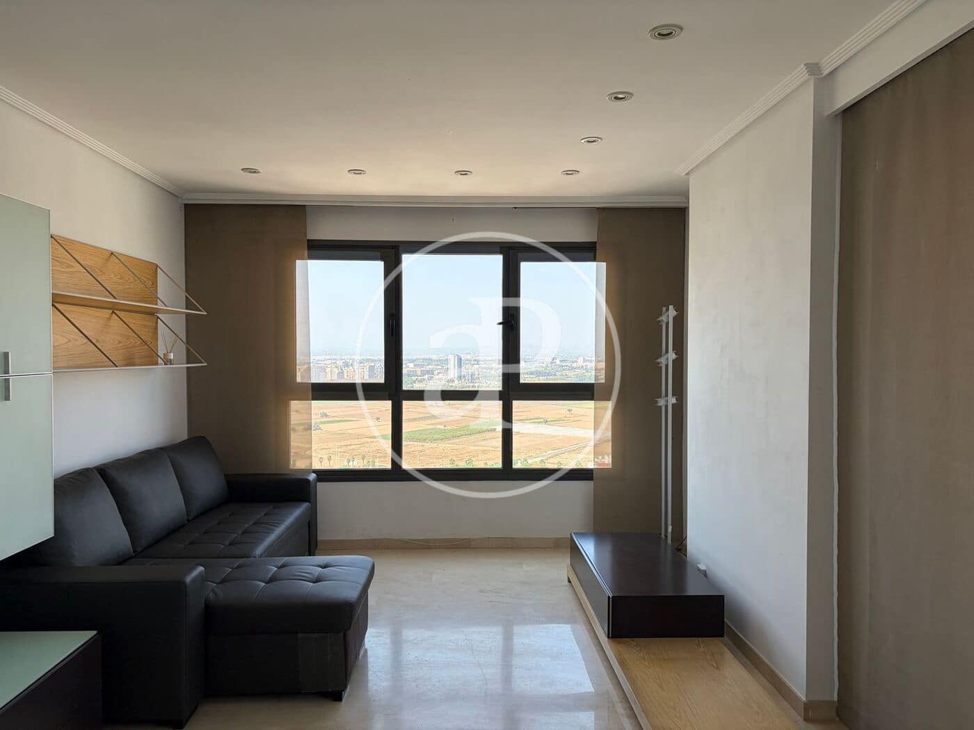 2 sovrum Lägenhet att hyra i Valencia stad med pool garage - 2 000 € (Ref: 10005718)