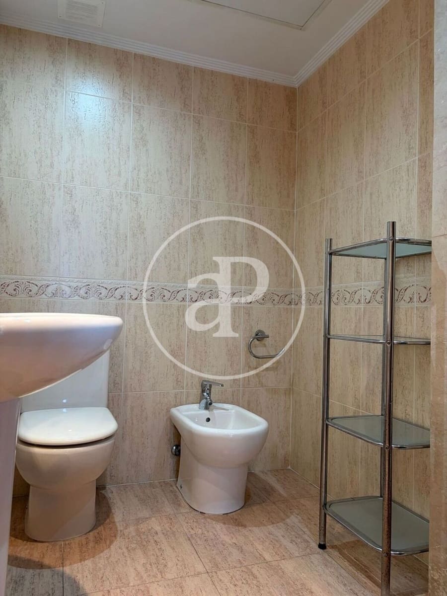 2 sovrum Lägenhet att hyra i Valencia stad med pool garage - 2 000 € (Ref: 10005718)