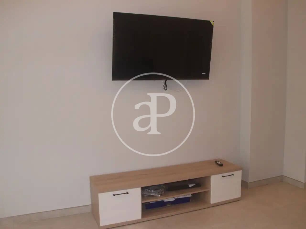 Appartement de 1 chambre à louer à Valence ville - 1 500 € (Ref: 10005719)