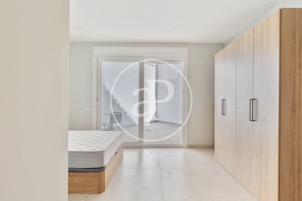 1 soveværelse Lejlighed til leje i Valencia by - € 1.500 (Ref: 10005719)