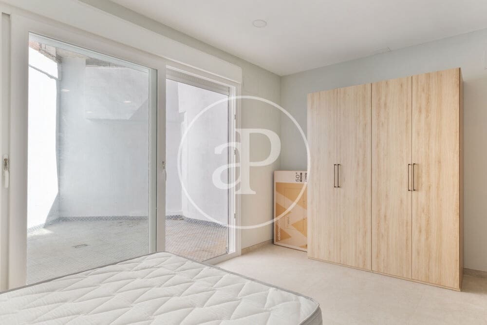 1 soveværelse Lejlighed til leje i Valencia by - € 1.500 (Ref: 10005719)