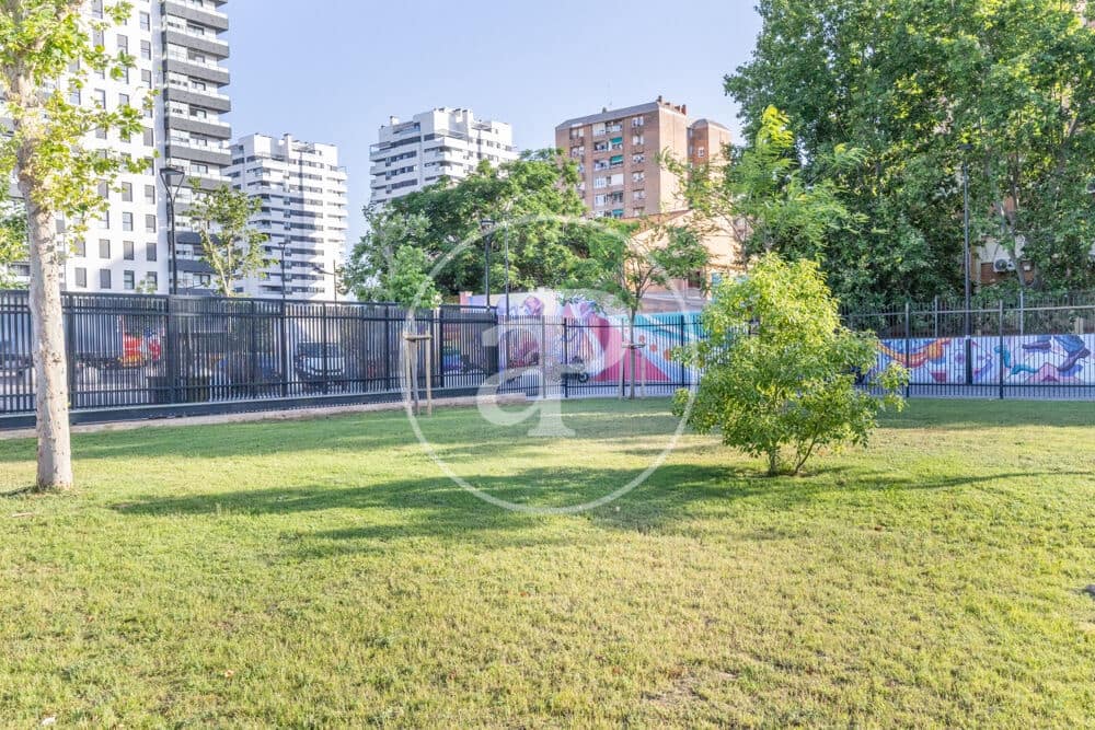 3 soveværelse Lejlighed til leje i Valencia by - € 1.500 (Ref: 10005720)