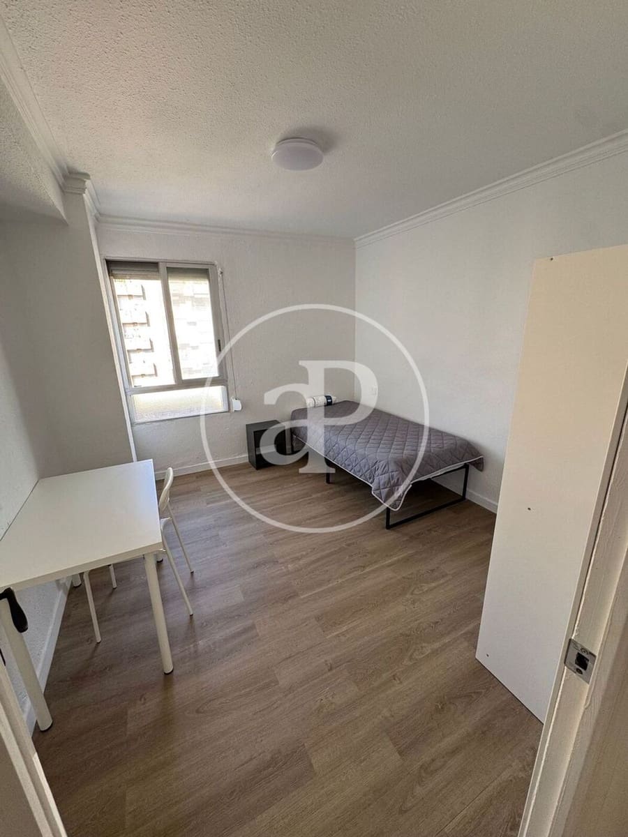 3 soveværelse Lejlighed til leje i Valencia by - € 1.500 (Ref: 10005720)