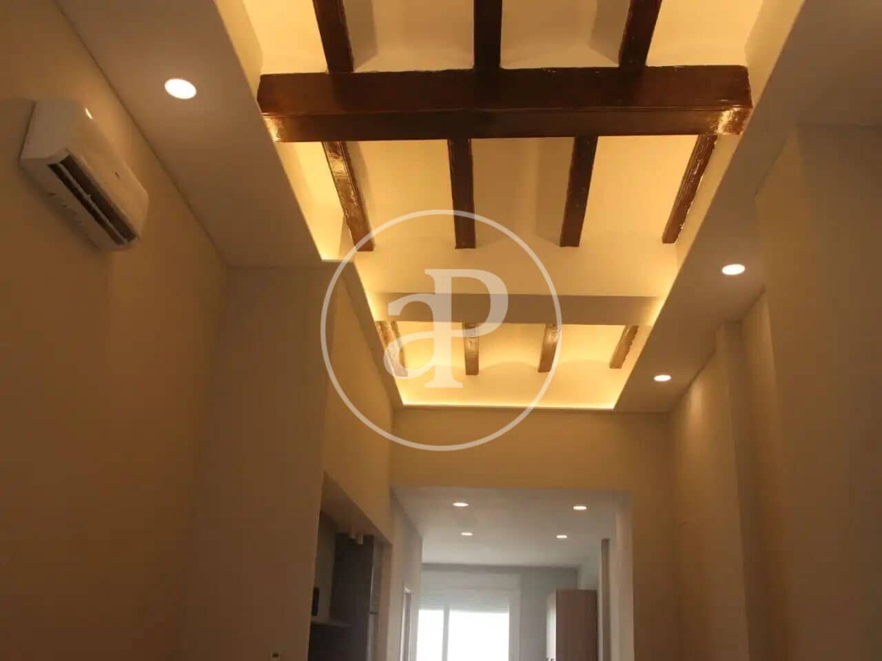1 sovrum Lägenhet att hyra i Valencia stad - 1 500 € (Ref: 10005721)