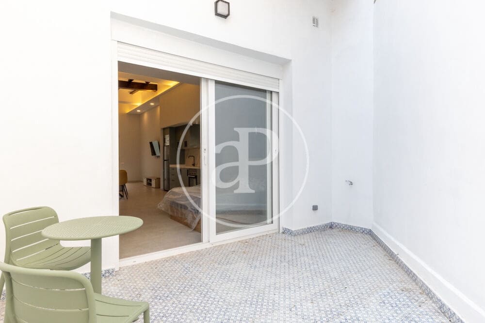 Appartement de 1 chambre à louer à Valence ville - 1 500 € (Ref: 10005721)