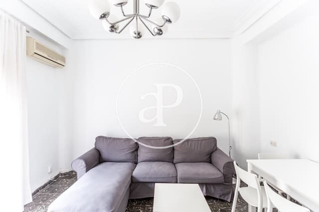 3 bedroom Apartment for rent in Mestalla, Valencia city - € 1,400 (Ref: 10005722)