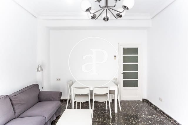 3 bedroom Apartment for rent in Mestalla, Valencia city - € 1,400 (Ref: 10005722)