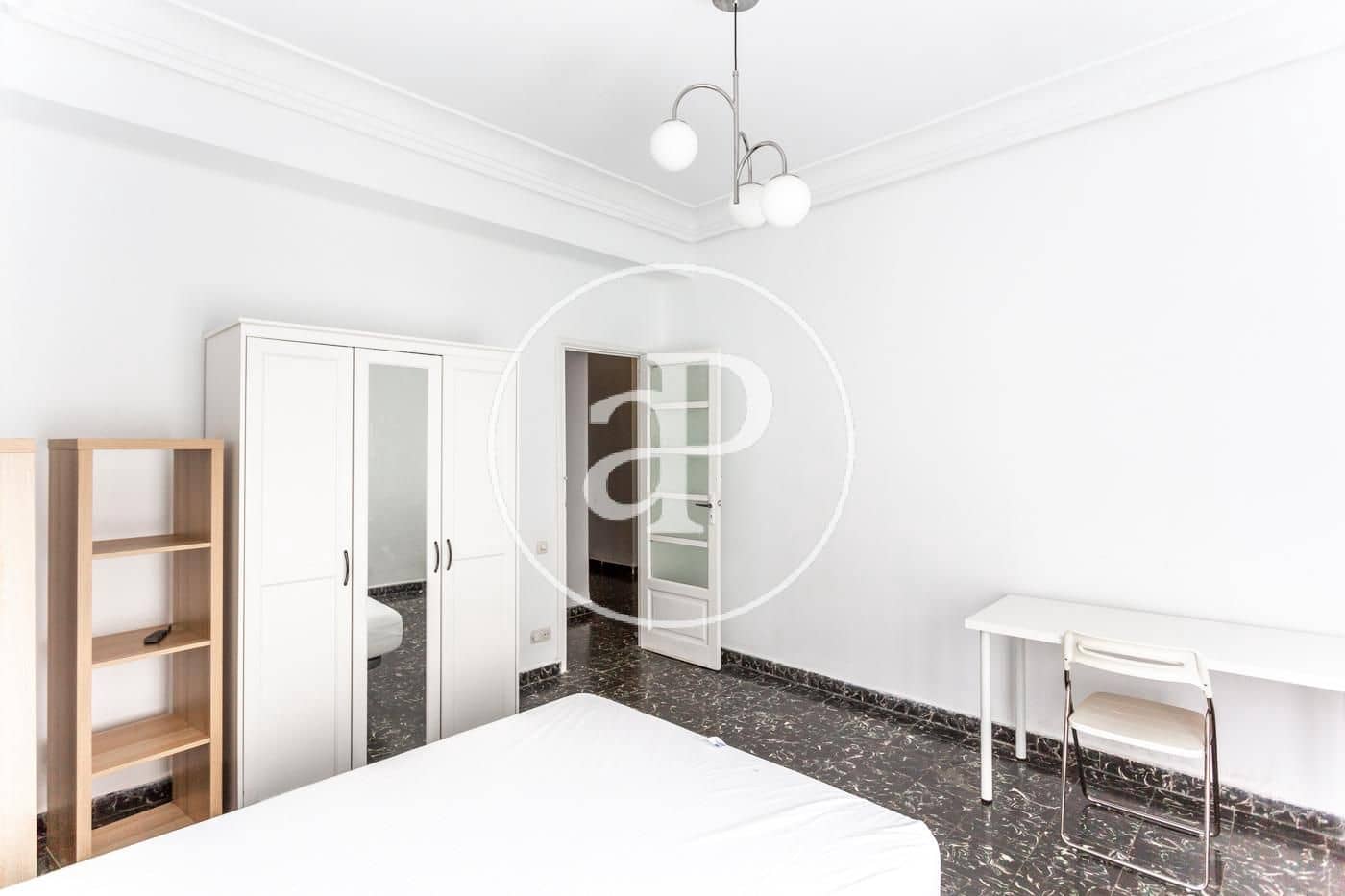 3 slaapkamer Appartement te huur in Valencia stad - € 1.400 (Ref: 10005722)