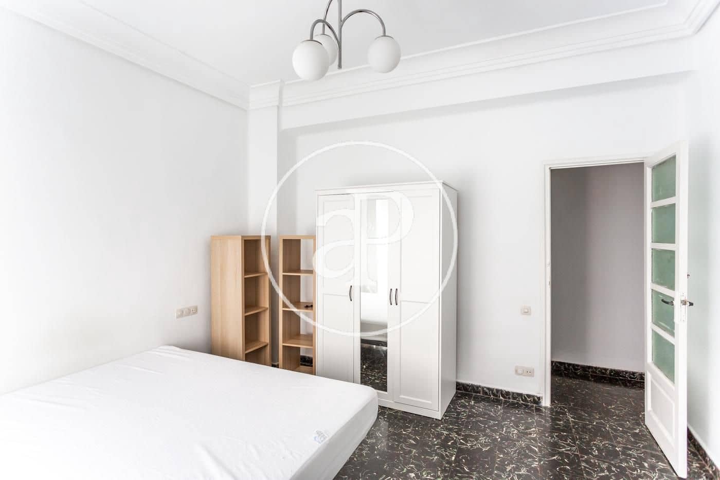 3 slaapkamer Appartement te huur in Valencia stad - € 1.400 (Ref: 10005722)