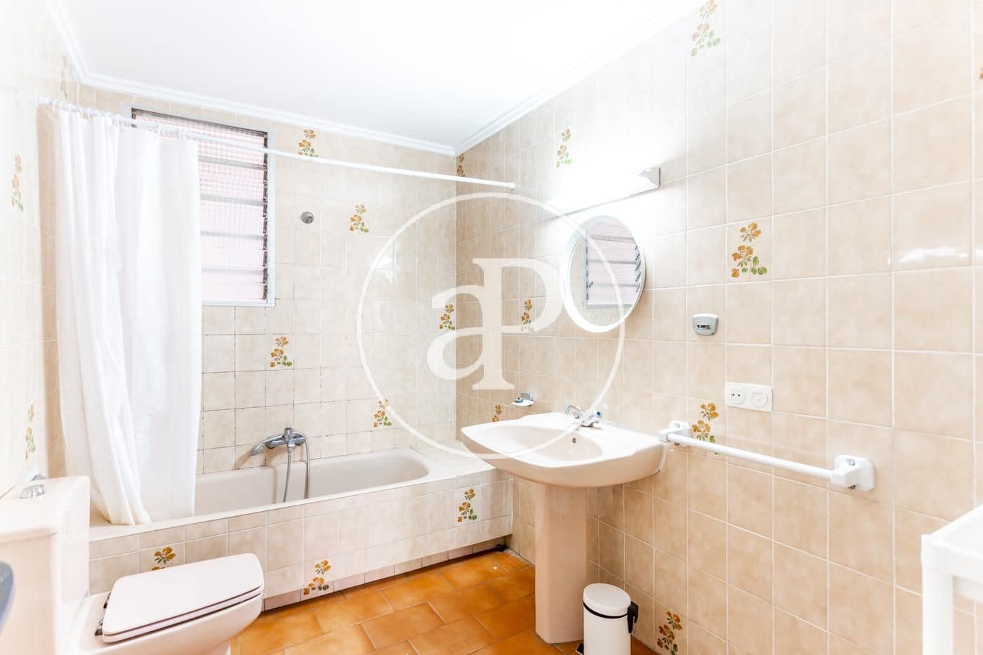 3 slaapkamer Appartement te huur in Valencia stad - € 1.400 (Ref: 10005722)